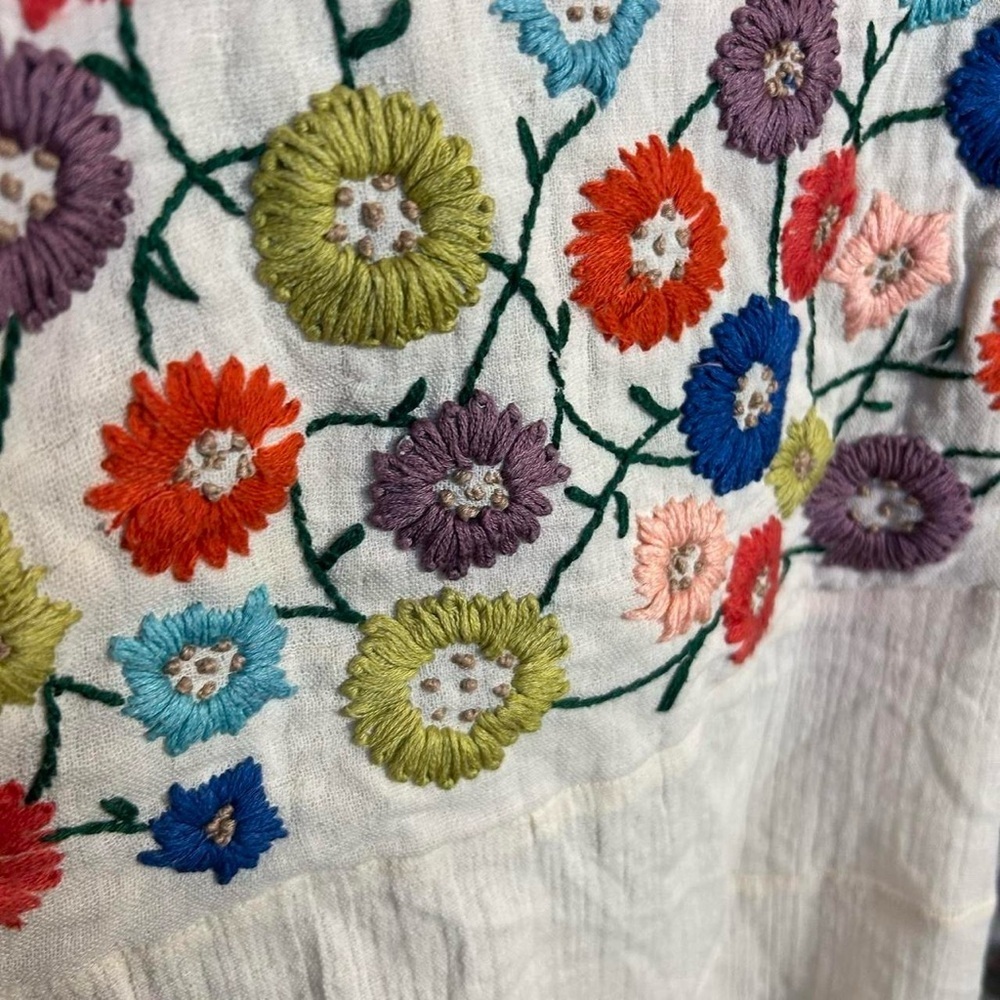 🌸 Judith March Embroidered Tank Top – Size Small - Picture 2 of 8
